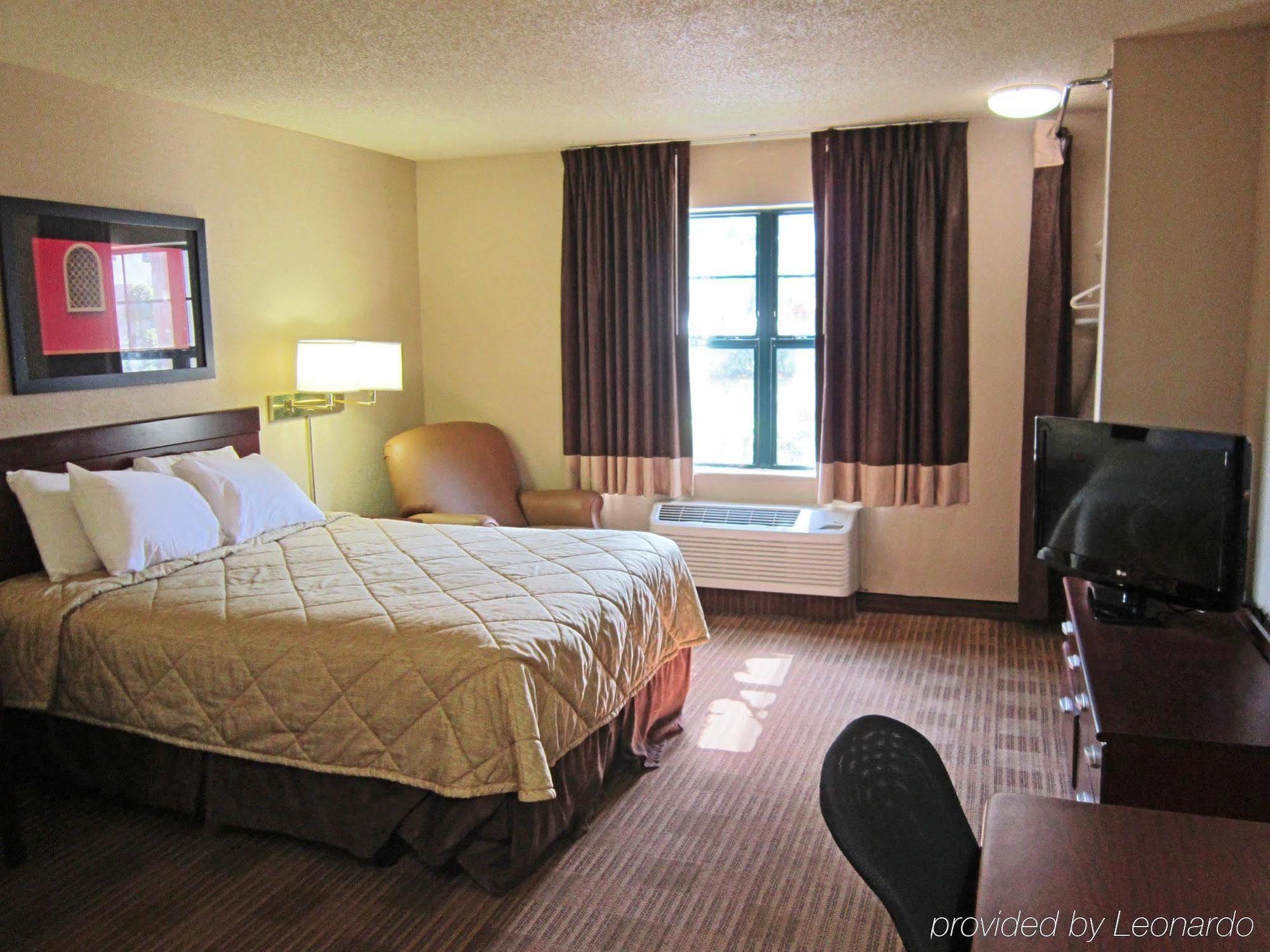 Extended Stay America Select Suites - Orlando - Maitland - 1760 Pembrook Dr Алтамонте Спрингс Экстерьер фото